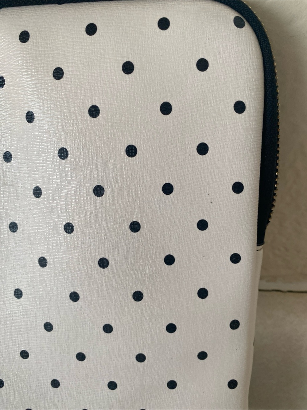 Kate Spade Disney Minnie Mouse Figaro Cat Laptop Sleeve Limited Edition - Picture 6 of 11